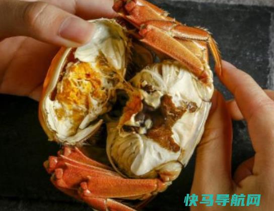 蒸梭子蟹用冷水还是热水？梭子蟹怎么蒸黄不会流出来